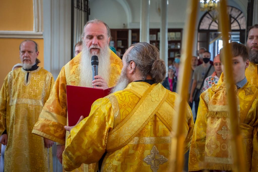 v1HxGexzS50 1024x682