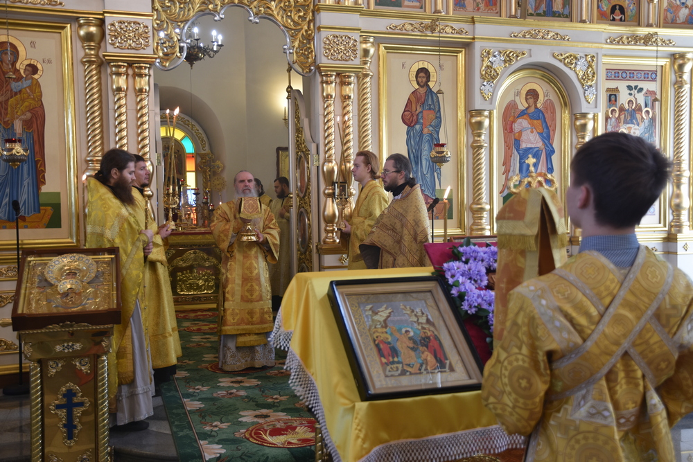 Литургия 04 октября 2020 10