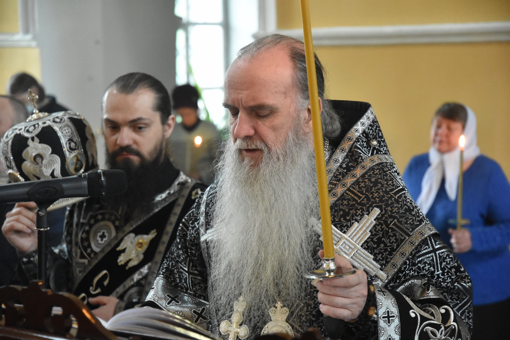 Утреня с чтением 12 Страстных Евангелии 16 апреля 2020 1