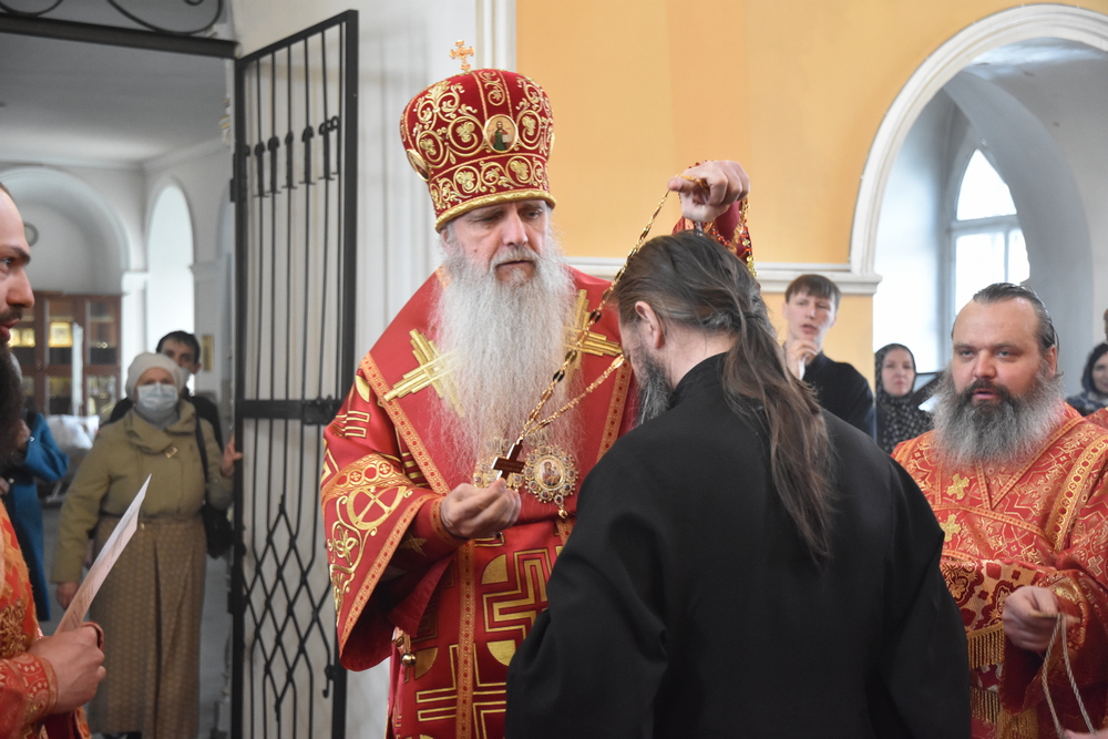 Вечерня и награждение 19 апреля 2020 10