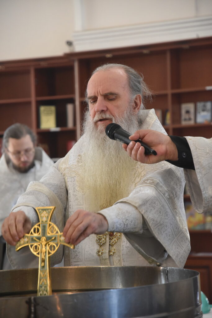 Литургия 18 января 2021 32 683x1024 1